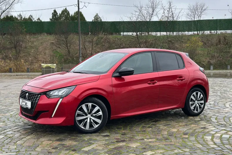 Peugeot 208 din 2023 cu 76.000 km - oferta PEU160397 - foto 2