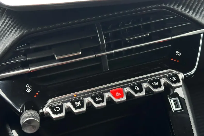 Peugeot 208 din 2023 cu 76.000 km - oferta PEU160397 - foto 29