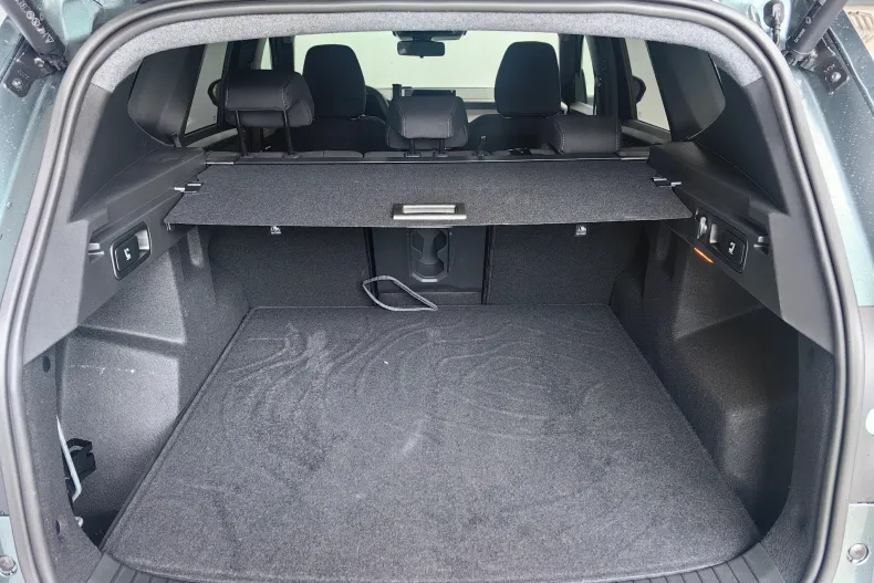 Dacia Bigster din 2025 cu 4.800 km - oferta DAC160400 - foto 7