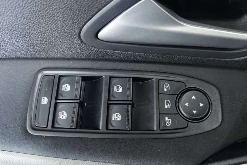 Dacia Bigster din 2025 cu 4.800 km - oferta DAC160400 - foto 14