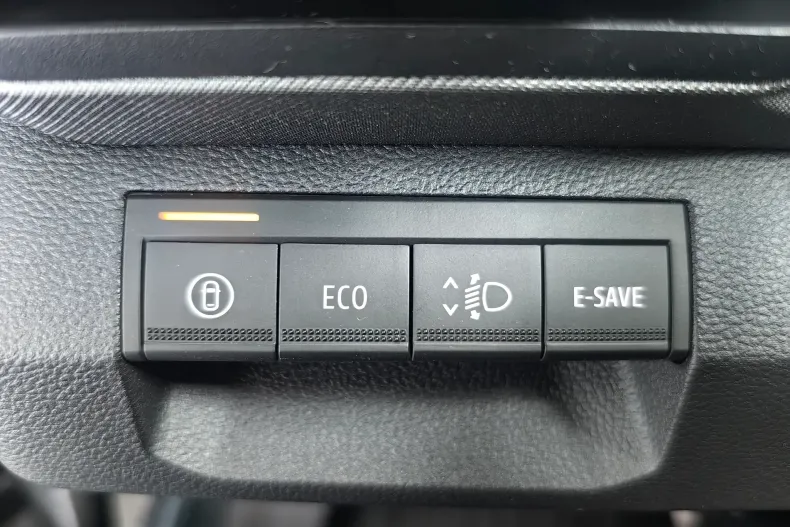 Dacia Bigster din 2025 cu 4.800 km - oferta DAC160400 - foto 15