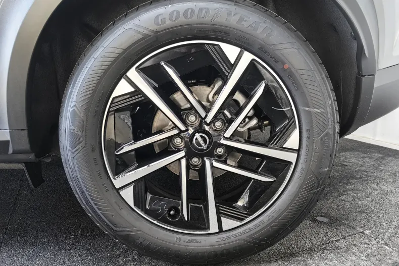 Nissan Juke din 2025 cu 6.200 km - oferta NIS160401 - foto 6