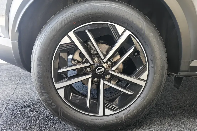 Nissan Juke din 2025 cu 6.200 km - oferta NIS160401 - foto 7