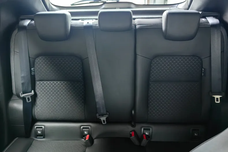 Nissan Juke din 2025 cu 6.200 km - oferta NIS160401 - foto 13