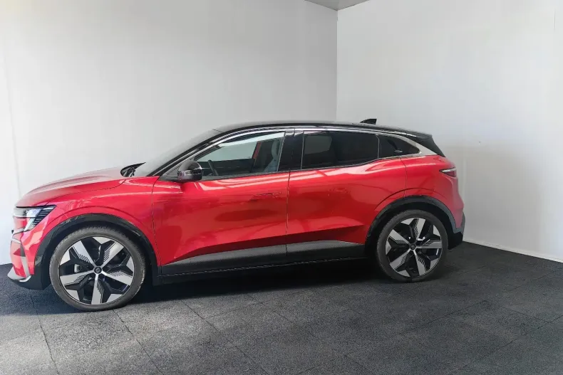 Renault Megane din 2023 cu 10 km - oferta REN160402 - foto 3