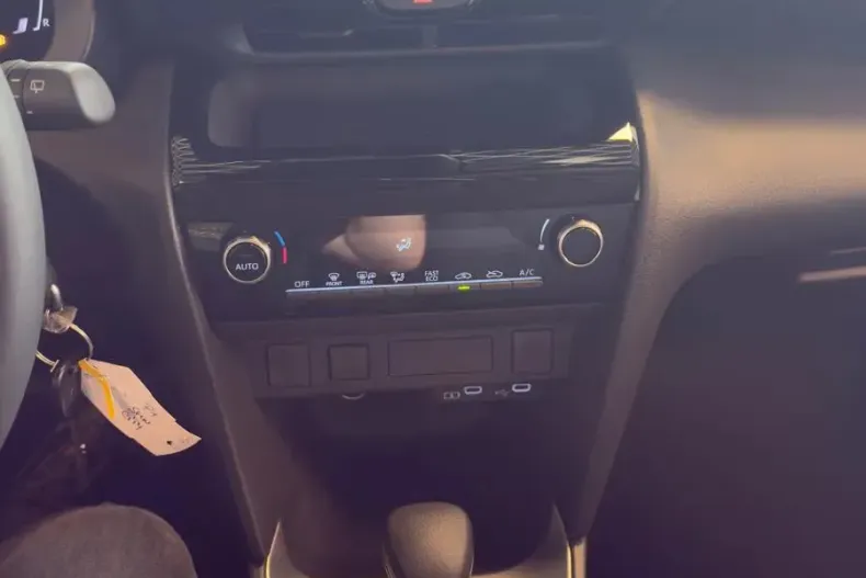 Toyota Yaris Cross din 2026 cu 0 km - oferta TOY160404 - foto 15