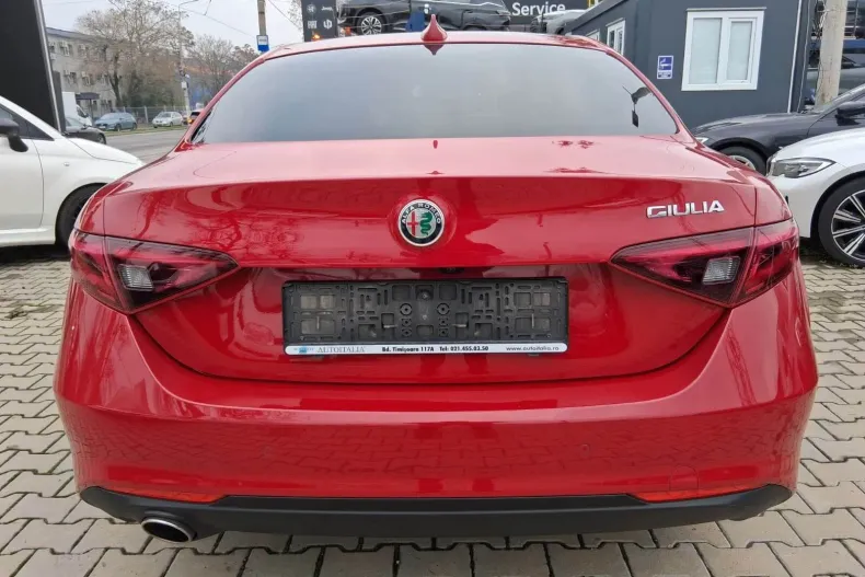 Alfa Romeo Giulia din 2021 cu 56.511 km - oferta ALF160408 - foto 5