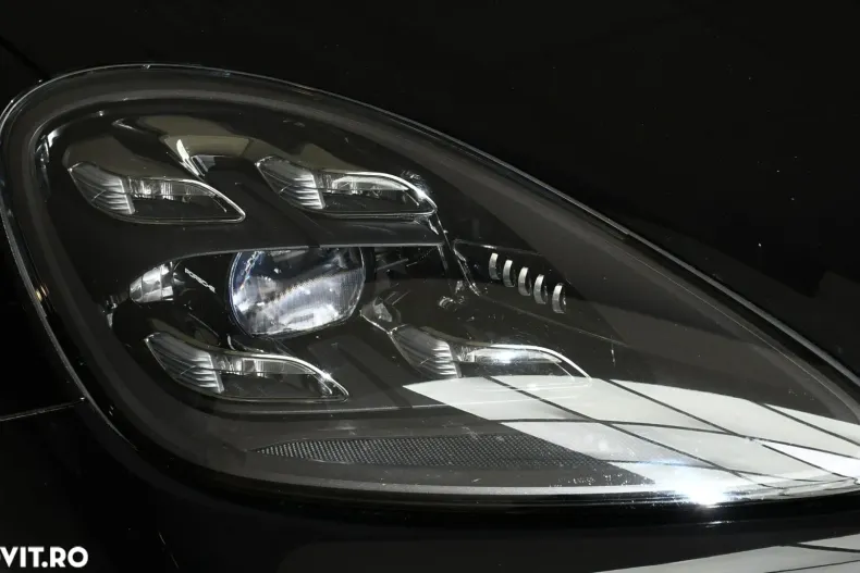 Porsche Cayenne din 2020 cu 113.400 km - oferta POR160417 - foto 19