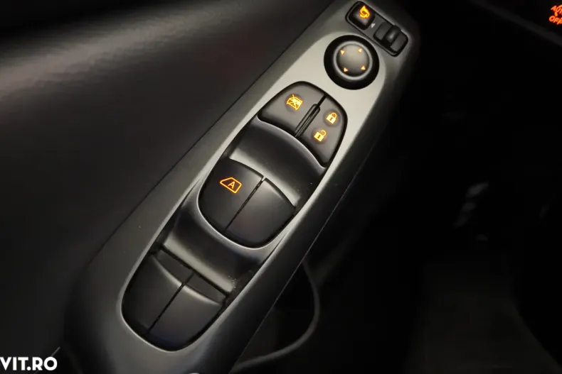 Nissan Juke din 2025 cu 19.600 km - oferta NIS160422 - foto 17