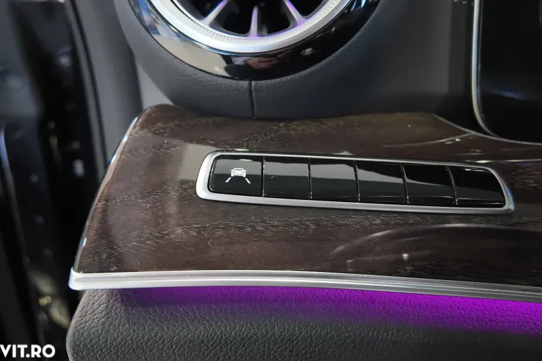 Mercedes-Benz CLS din 2019 cu 102.700 km - oferta MER160423 - foto 21