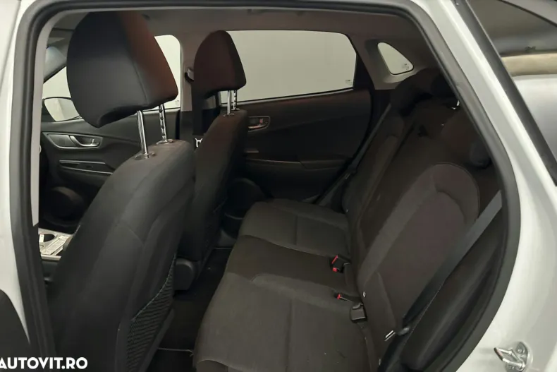 Hyundai KONA din 2020 cu 36.250 km - oferta HYU160424 - foto 6