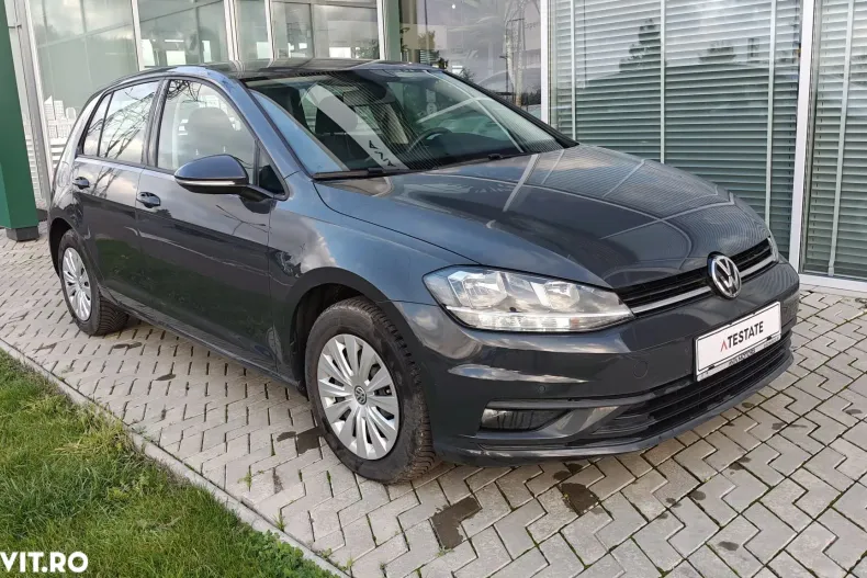 Volkswagen Golf din 2020 cu 39.392 km - oferta VOL160432 - foto 3