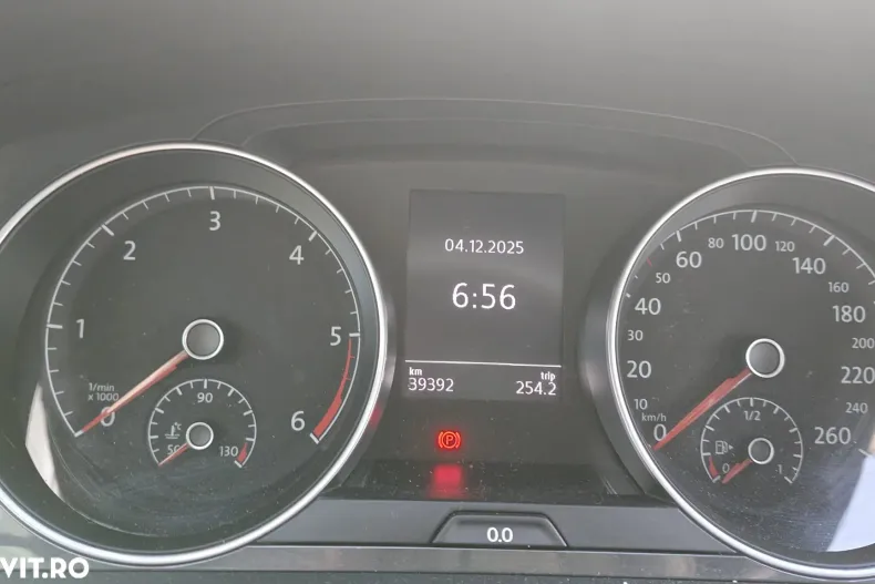 Volkswagen Golf din 2020 cu 39.392 km - oferta VOL160432 - foto 14