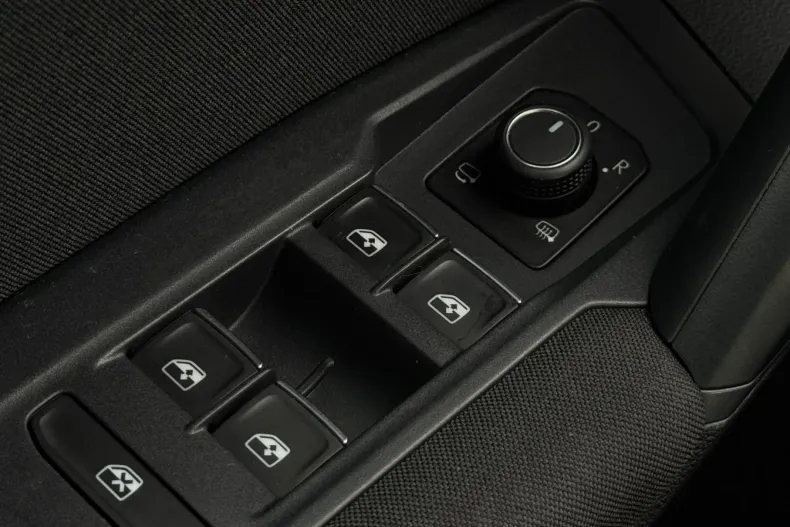 Volkswagen Tiguan din 2022 cu 161.146 km - oferta VOL160438 - foto 22