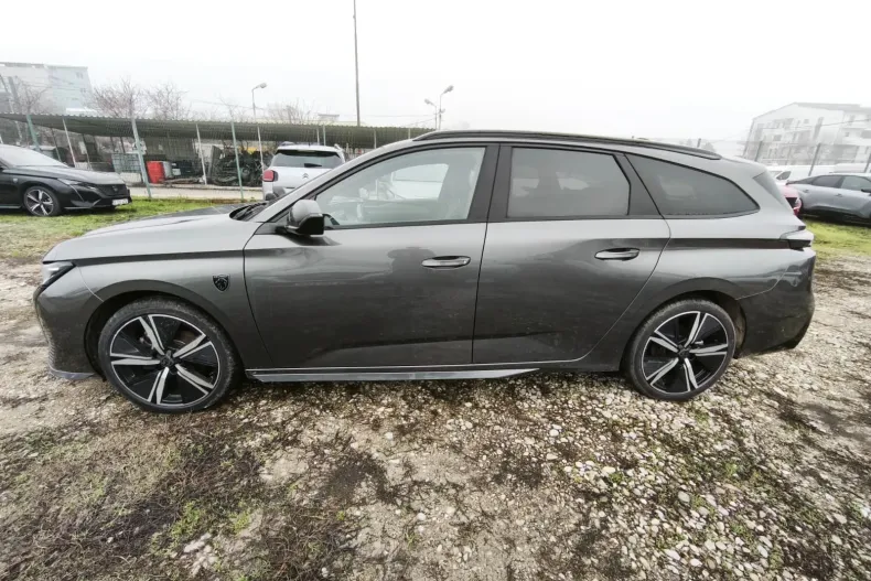 Peugeot 308 din 2023 cu 36.449 km - oferta PEU160439 - foto 3