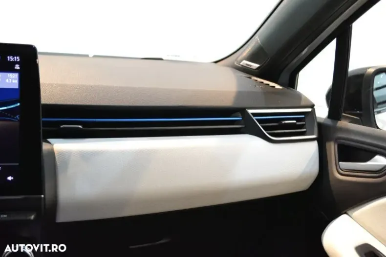 Renault Clio din 2020 cu 70.604 km - oferta REN160441 - foto 24