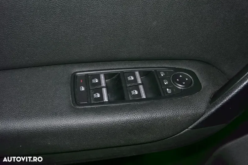 Renault Captur din 2021 cu 71.271 km - oferta REN160442 - foto 23