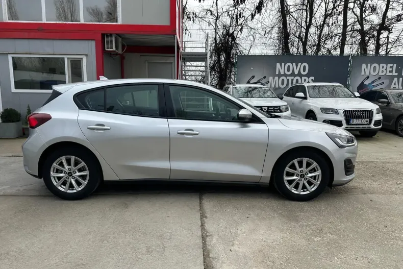 Ford Focus din 2022 cu 87.819 km - oferta FOR160443 - foto 4