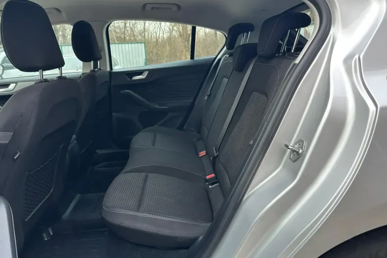 Ford Focus din 2022 cu 87.819 km - oferta FOR160443 - foto 12