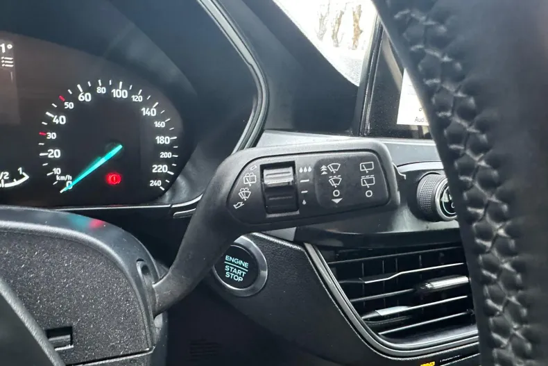 Ford Focus din 2022 cu 87.819 km - oferta FOR160443 - foto 17