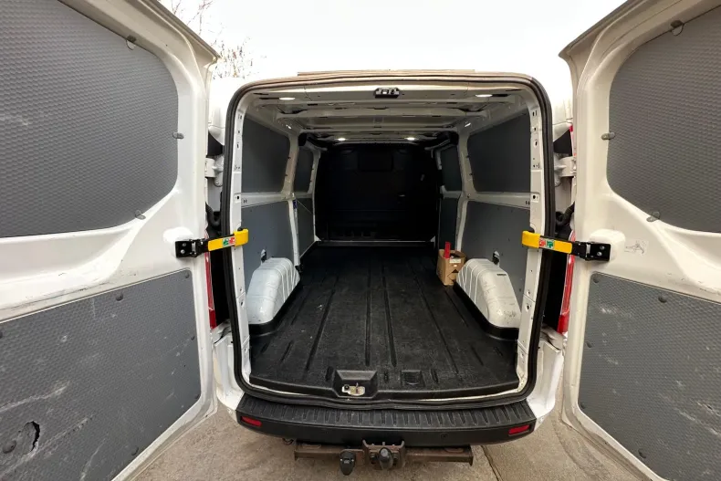 Ford Transit Custom din 2019 cu 68.557 km - oferta FOR160444 - foto 8