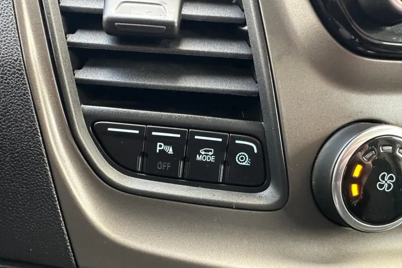 Ford Transit Custom din 2019 cu 68.557 km - oferta FOR160444 - foto 25