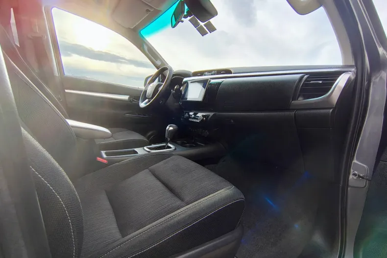 Toyota Hilux din 2019 cu 122.000 km - oferta TOY160445 - foto 9