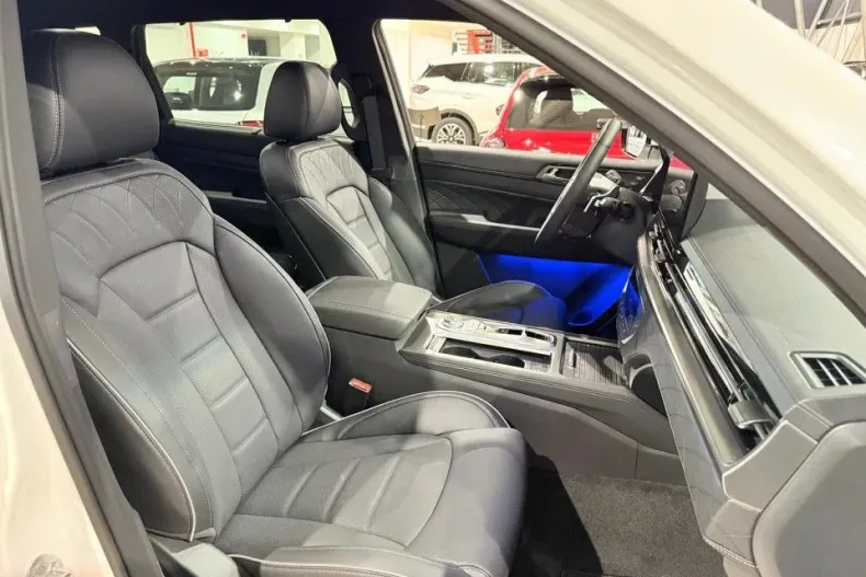 KG Mobility Rexton din 2025 cu 1 km - oferta KGM160446 - foto 9