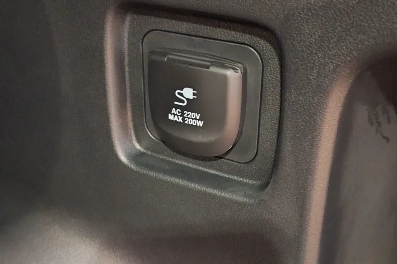 Hyundai SANTA FE din 2025 cu 13 km - oferta HYU160450 - foto 19