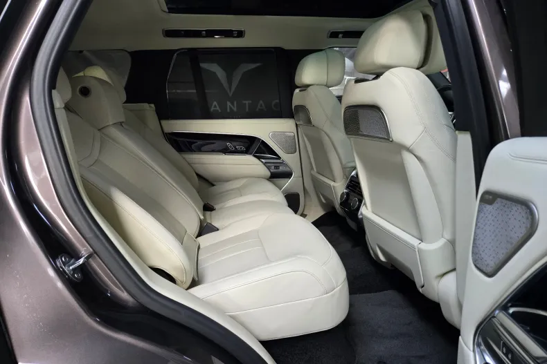 Land Rover Range Rover din 2023 cu 11.000 km - oferta LAN160452 - foto 15