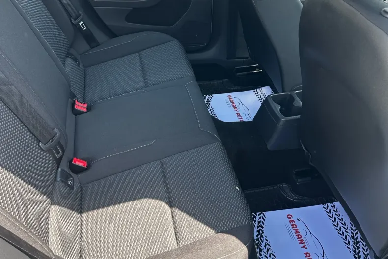 Volkswagen Golf din 2019 cu 162.000 km - oferta VOL160462 - foto 8