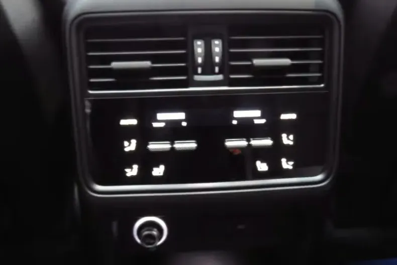 Porsche Cayenne Coupe din 2025 cu 13 km - oferta POR160463 - foto 10