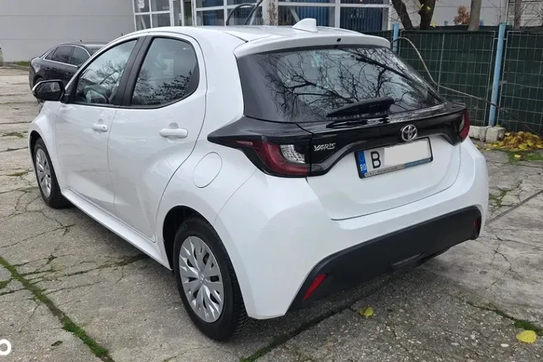 Toyota Yaris din 2021 cu 21.940 km - oferta TOY160469 - foto 5