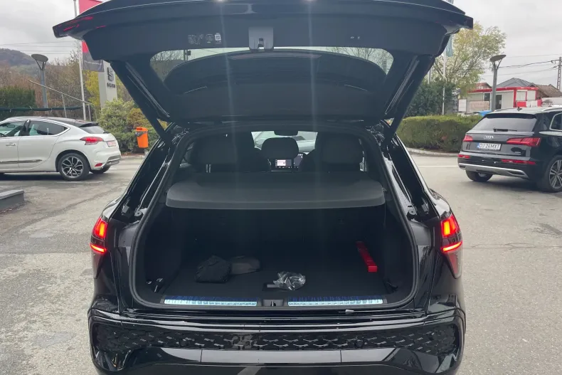 Audi Q3 din 2025 cu 9 km - oferta AUD160471 - foto 5