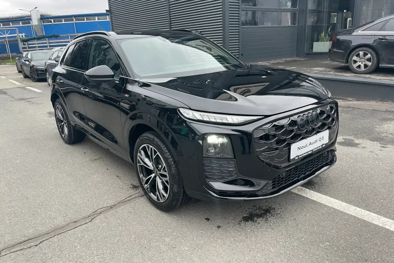 Audi Q3 din 2025 cu 9 km - oferta AUD160471 - foto 7