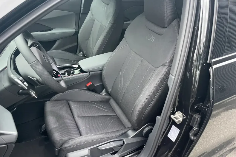 Audi Q3 din 2025 cu 9 km - oferta AUD160471 - foto 13