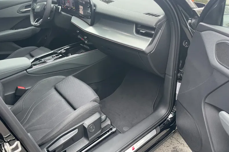 Audi Q3 din 2025 cu 9 km - oferta AUD160471 - foto 16