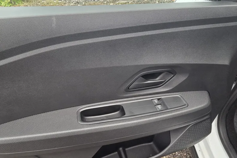 Dacia Jogger din 2023 cu 19.400 km - oferta DAC160477 - foto 17