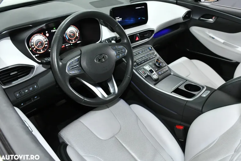 Hyundai SANTA FE din 2021 cu 79.232 km - oferta HYU160479 - foto 14