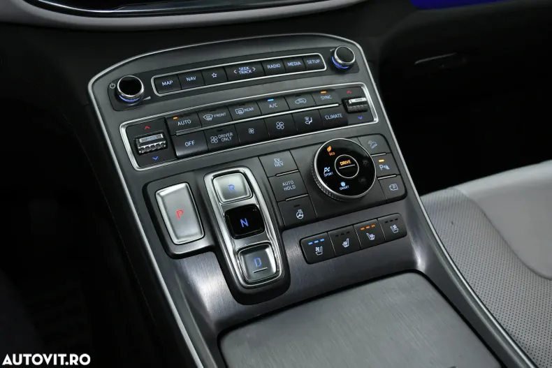 Hyundai SANTA FE din 2021 cu 79.232 km - oferta HYU160479 - foto 20