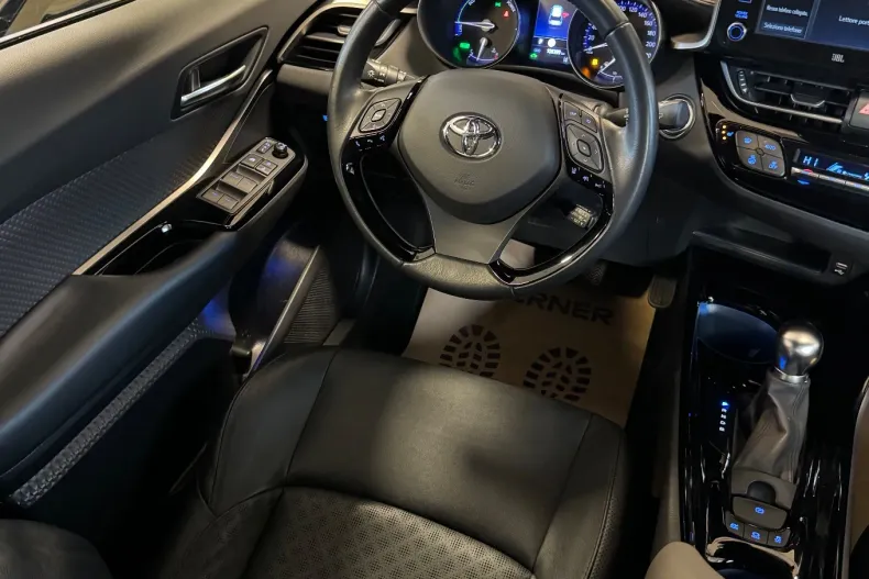 Toyota C-HR din 2021 cu 99.999 km - oferta TOY160484 - foto 25