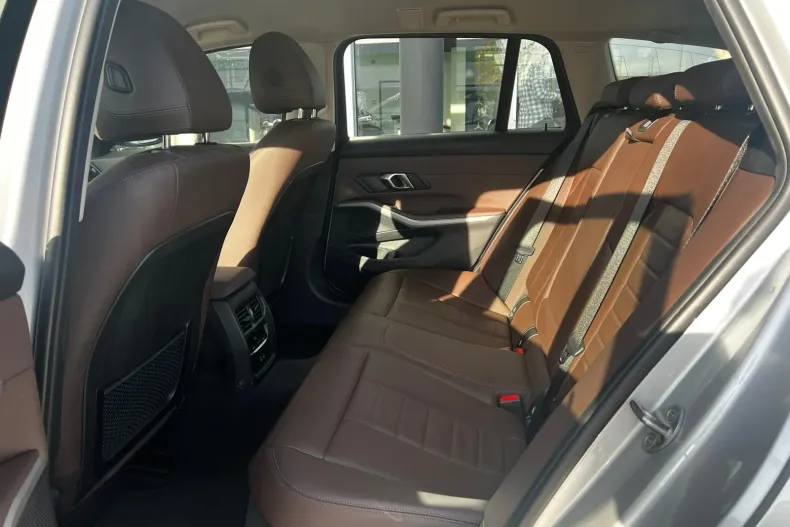 BMW Seria 3 din 2021 cu 98.550 km - oferta BMW160488 - foto 17