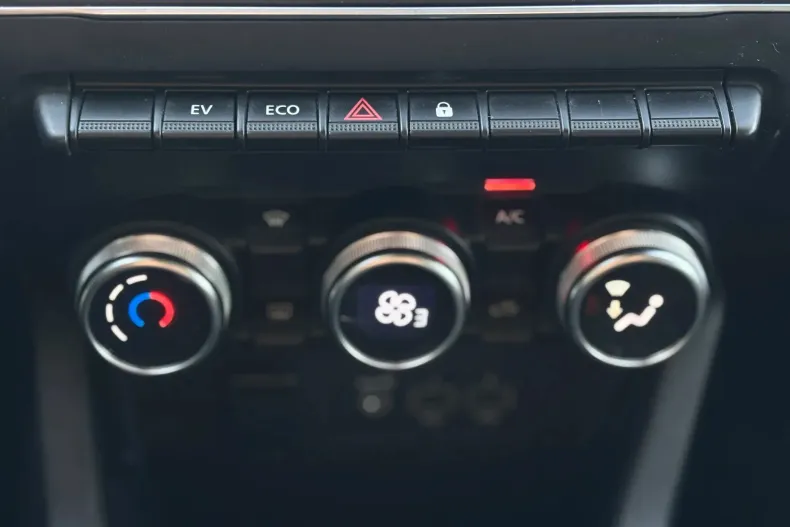 Renault Clio din 2022 cu 100.000 km - oferta REN160491 - foto 21