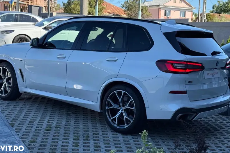 BMW X5 M din 2020 cu 54.045 km - oferta BMW160495 - foto 10