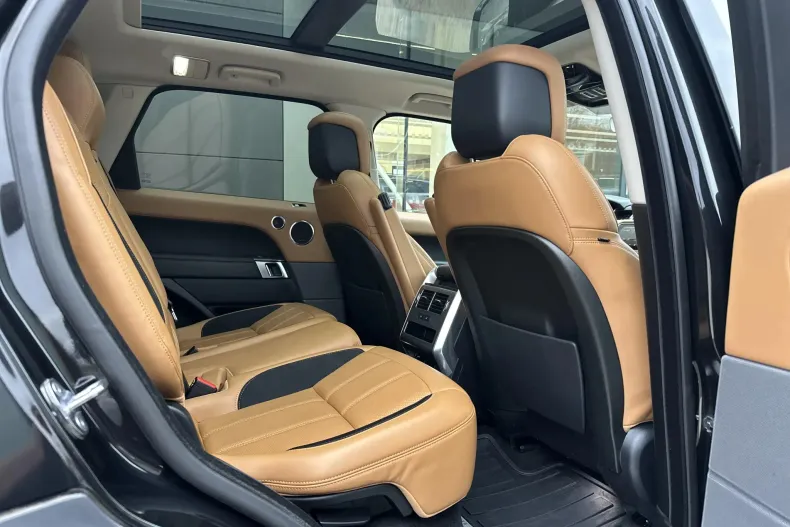 Land Rover Range Rover Sport din 2019 cu 73.062 km - oferta LAN160502 - foto 15