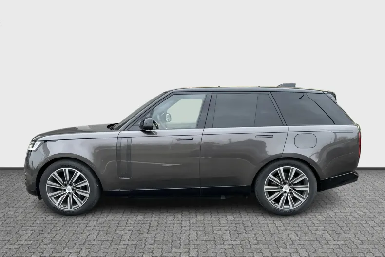 Land Rover Range Rover din 2025 cu 5.693 km - oferta LAN160503 - foto 2
