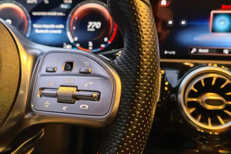 Mercedes-Benz A din 2020 cu 38.000 km - oferta MER160505 - foto 11