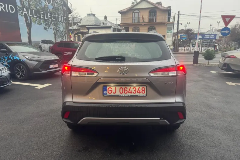 Toyota Corolla Cross din 2025 cu 2.822 km - oferta TOY160512 - foto 5