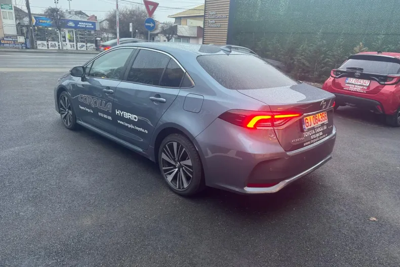 Toyota Corolla din 2025 cu 2.794 km - oferta TOY160513 - foto 7