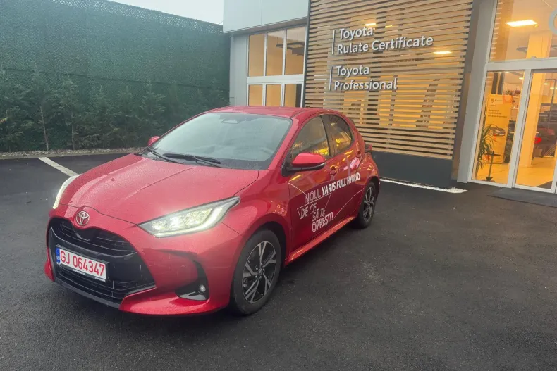 Toyota Yaris din 2025 cu 1.976 km - oferta TOY160514 - foto 2